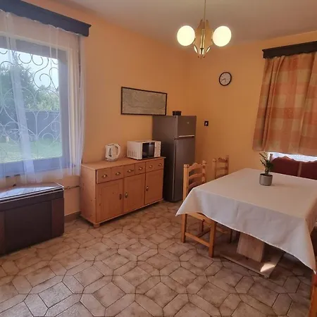 Fenyves Апартаменты *