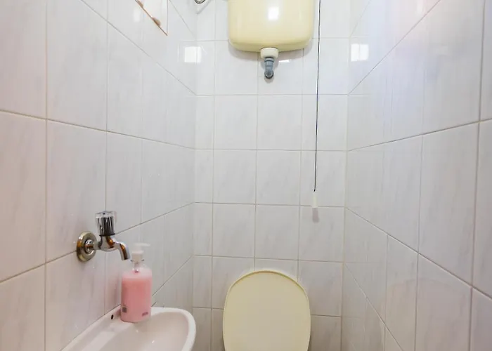 Fenyves דירה שיופוק